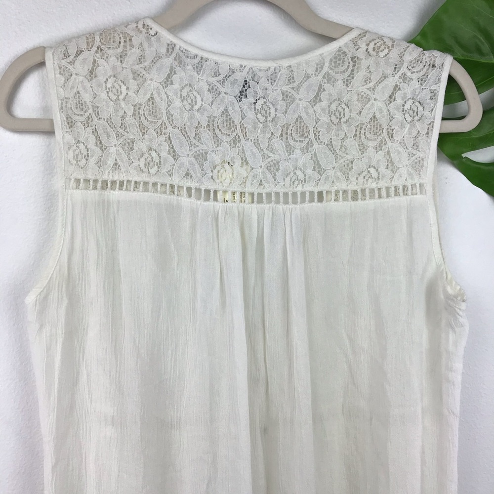 BOHO OFF WHITE SLEEVELESS LAYERING JACKET - Picture 4 of 6